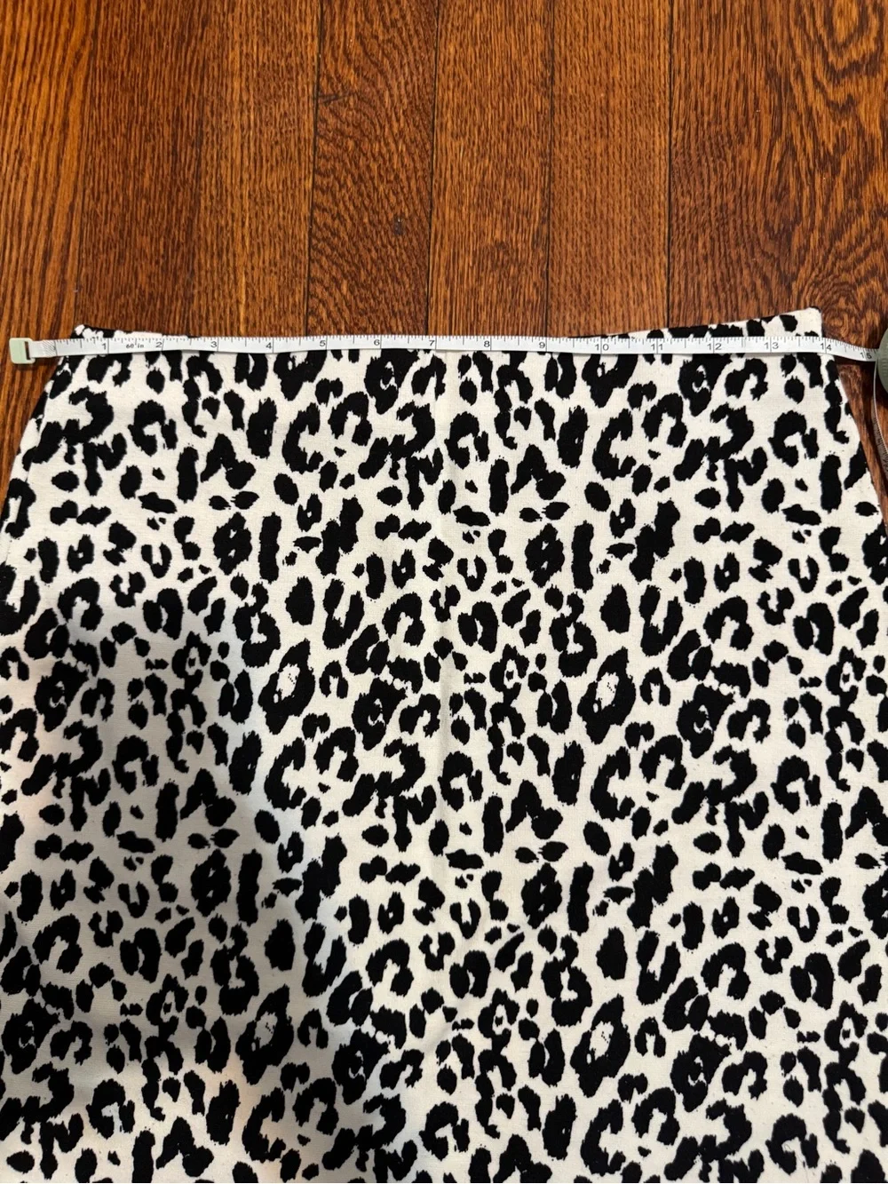 Truworths Black & White Leopard Print Pull On Stretchy Midi Pencil Skirt Size S